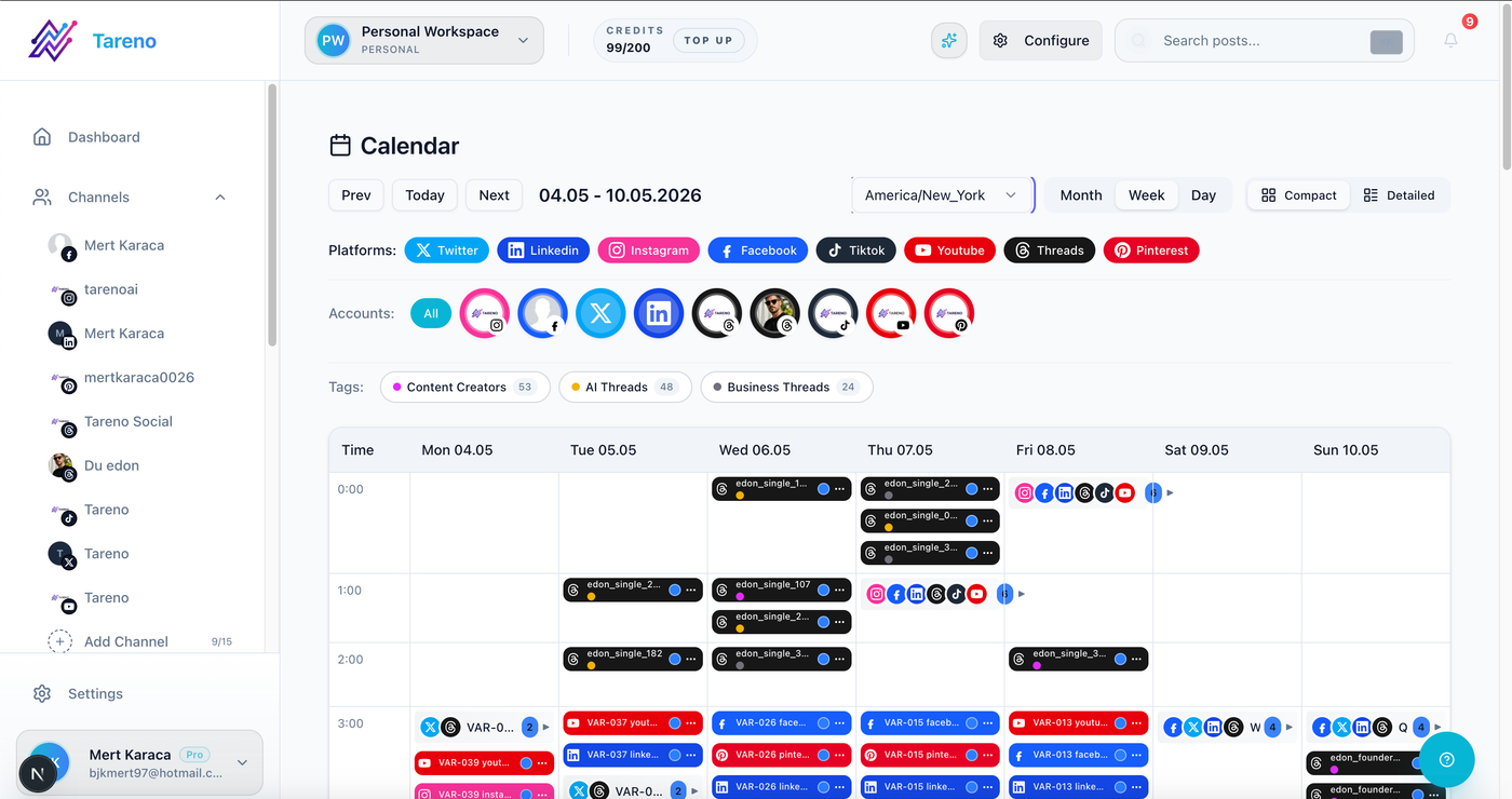 Tareno calendar showing multi-platform social posts and publishing status.